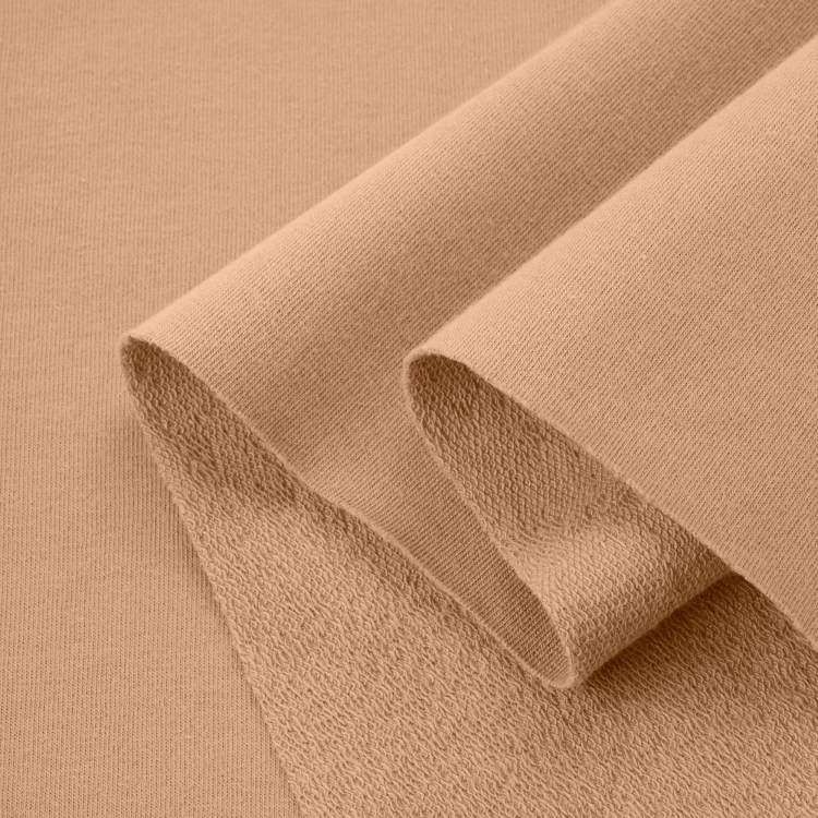 Materiał Beż 550 złożony warstwowo – elastyczna struktura i miękki chwyt.