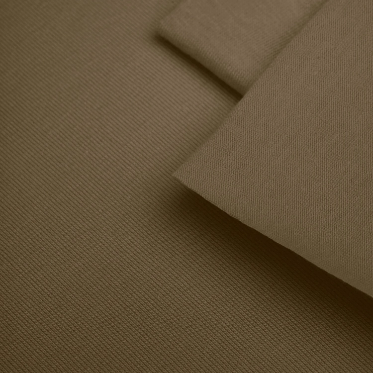 Close-up of Green 557 fabric texture – fine jersey structure in an earthy green tone.