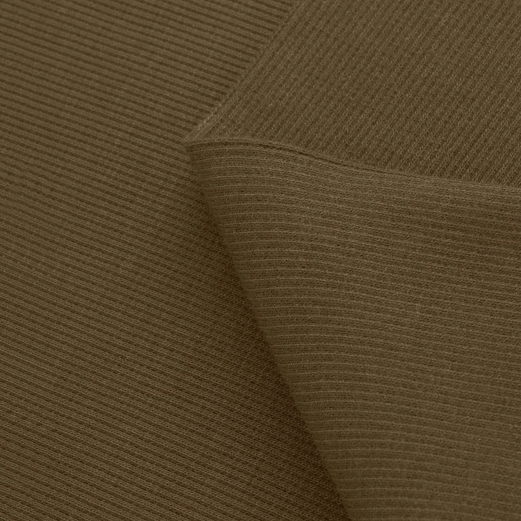 Zielona dzianina prążkowana 280g – złożony fragment materiału